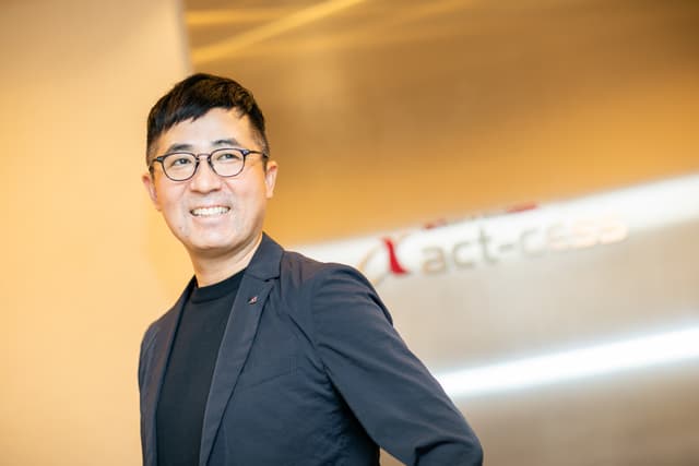 「100年生き残る企業」ではなく「100年必要とされる企業」へと導く