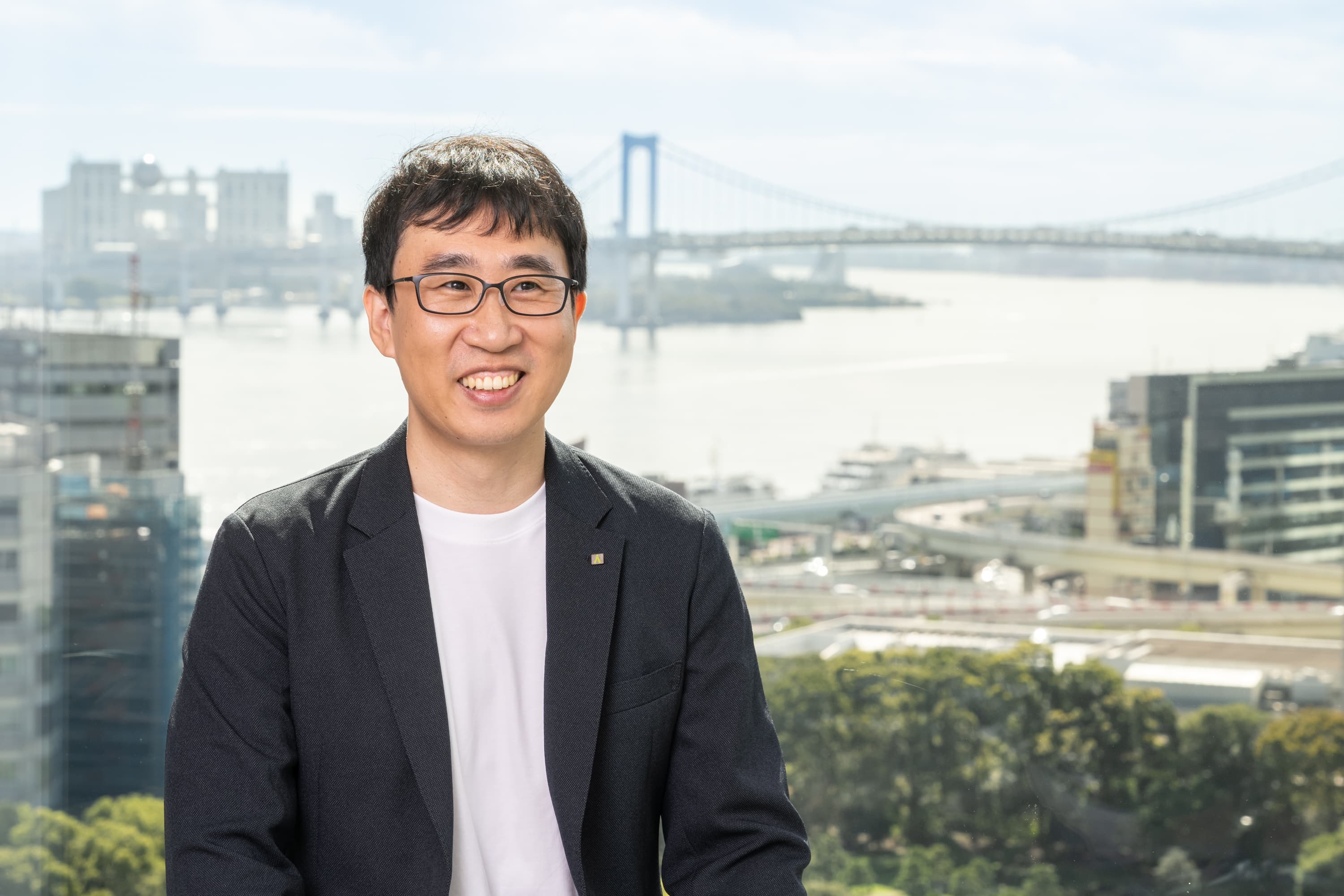 エンジニアが学び成長できる環境。 リーダーとして最強の開発チームを作りたい 曹 会明 | LISTEN (リスン)