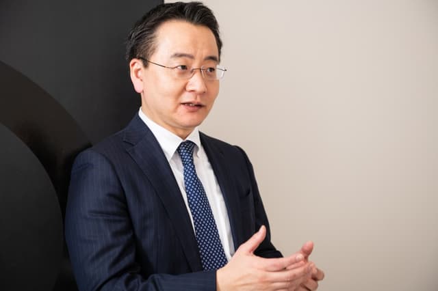 「日本一おせっかい」な人材育成サービスで、誰もが仕事を通じて輝く世界を創る