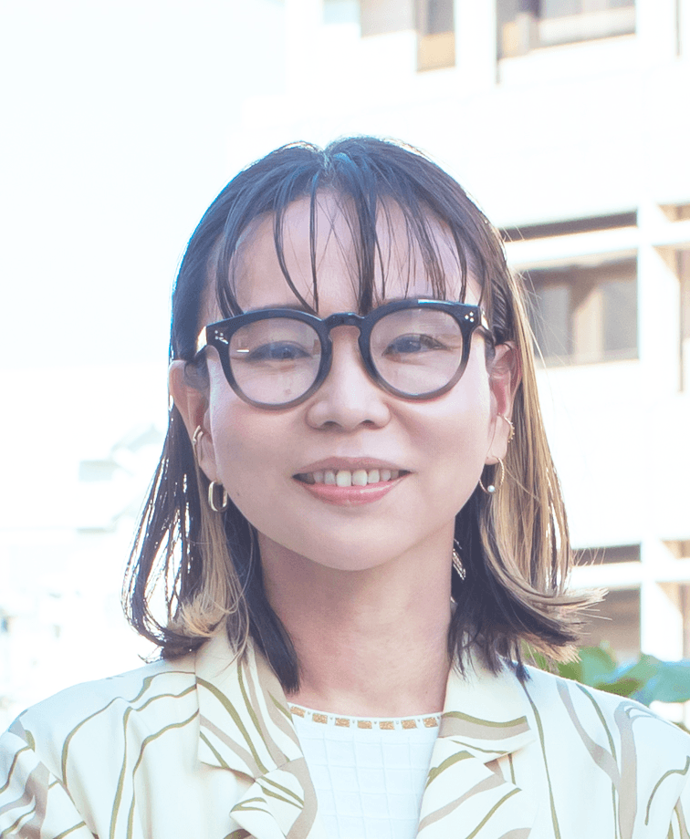 神里 僚子