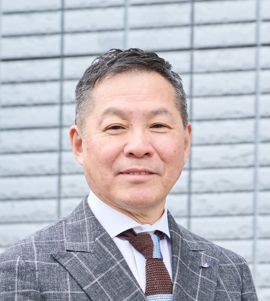 塩野 忠人