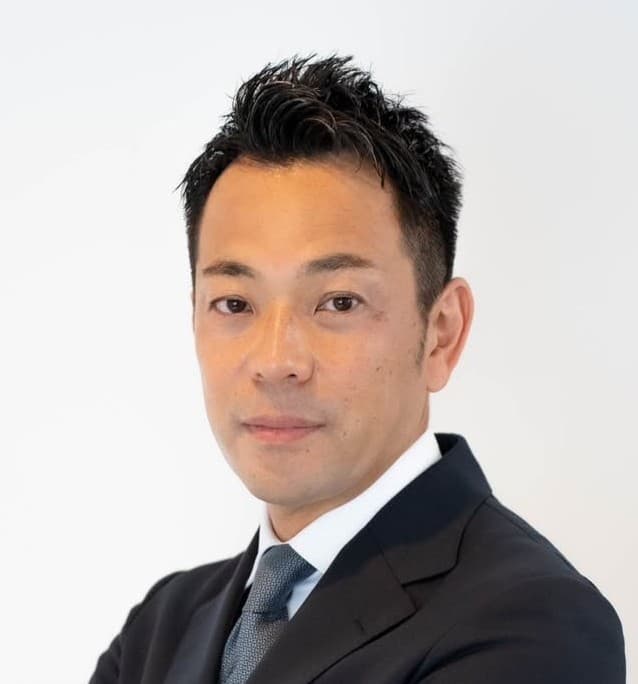 横藤田 憲一