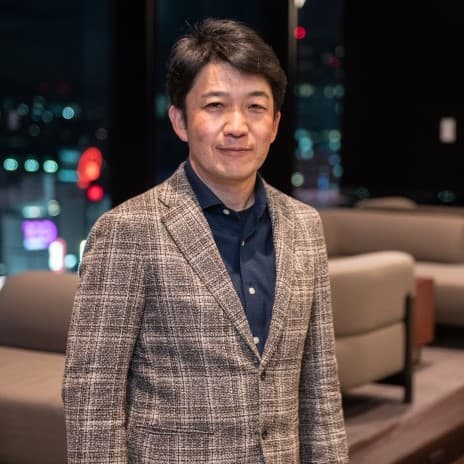 尾庭 靖男